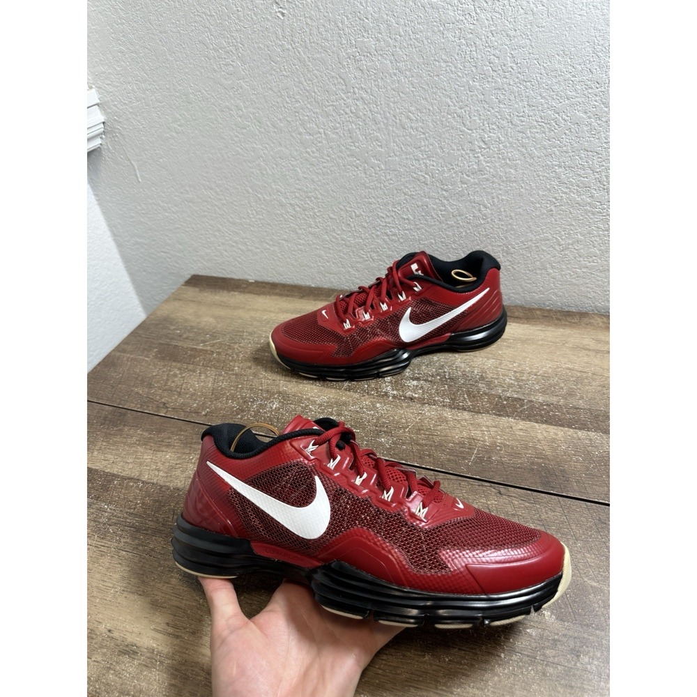 Nike Lunar TR1 LeBron James Player Edition Sample Red/Black - Size 11.5 Shoes
